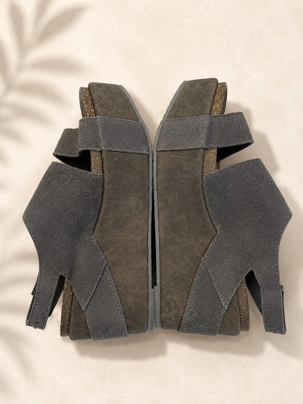 Volatile Womens Size 9 Gray Suede Leather Platform Wedge Sandals Y2K Boho